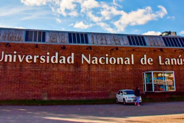 Plenario de organizaciones estudiantiles de izquierda en Lanús