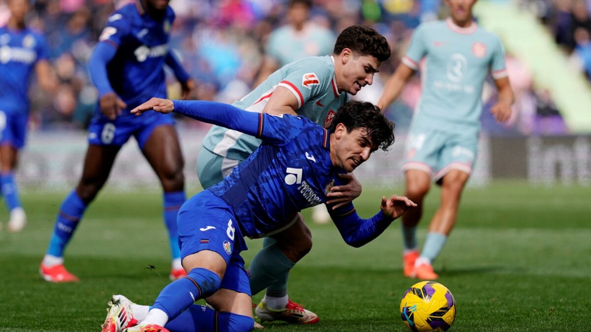 River ficha a Arambarri y mira al mercado