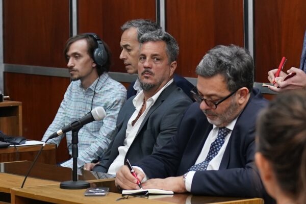 Se entregó y quedó detenido el hombre condenado por el triple homicidio en el río Tigre