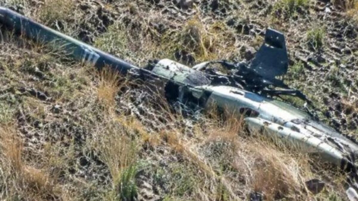 Seis muertos al estrellarse una avioneta militar en el centro de Bolivia