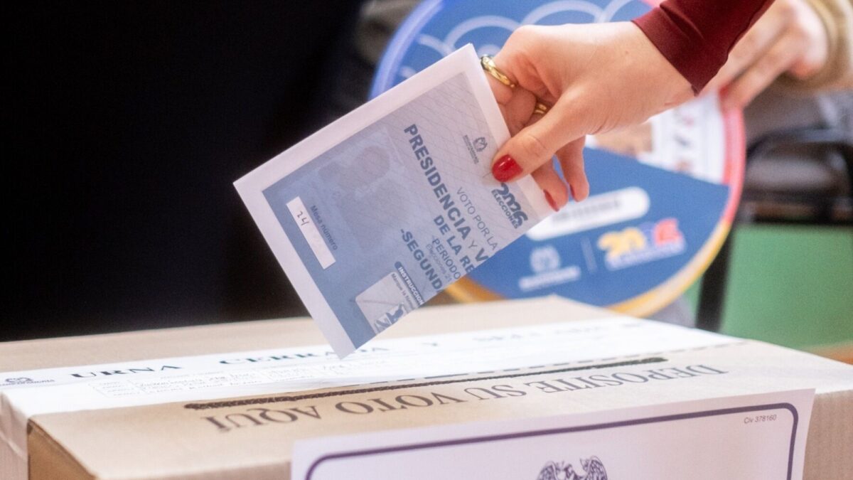 Terminó la votación más custodiada en la historia de Colombia y se espera un resultado reñido