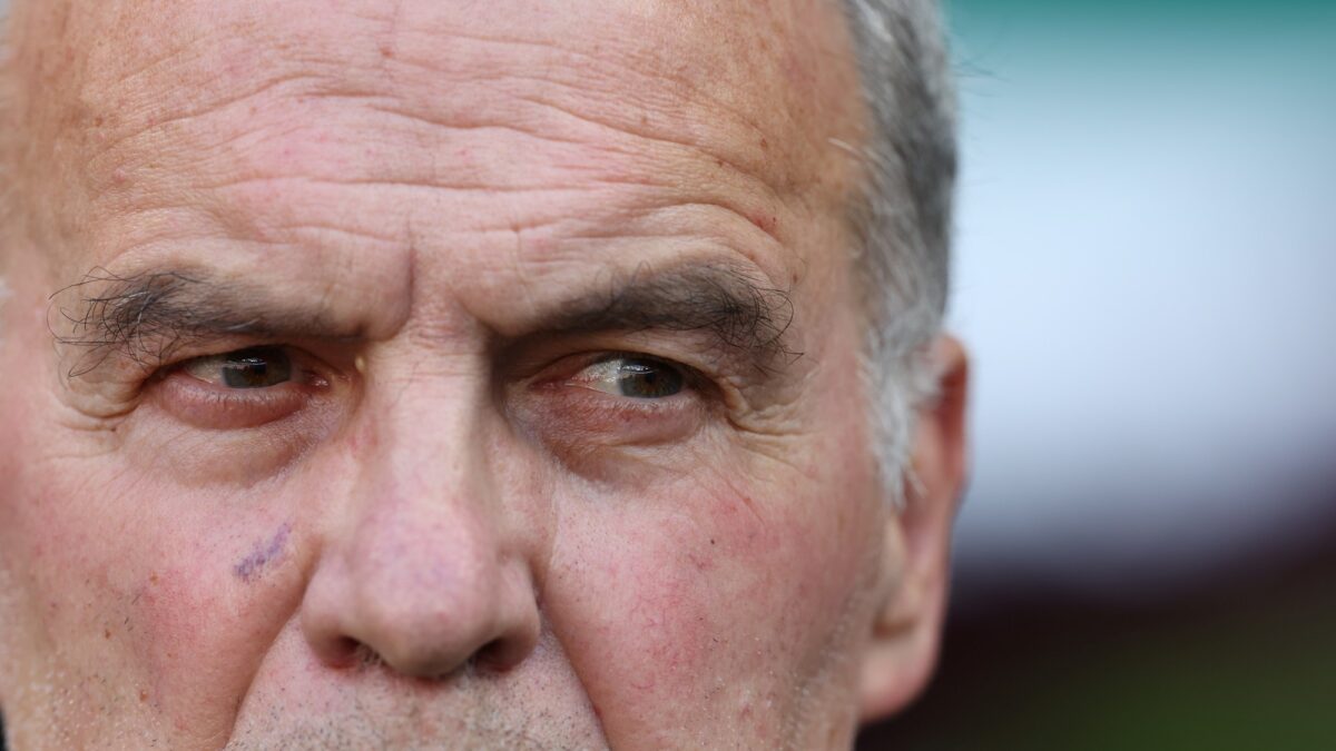Bielsa abandona Uruguay tras eliminatoria del Mundial