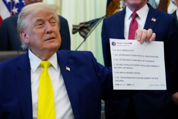 Trump afirma ataque militar en Venezuela mató a líder del Tren de Aragua