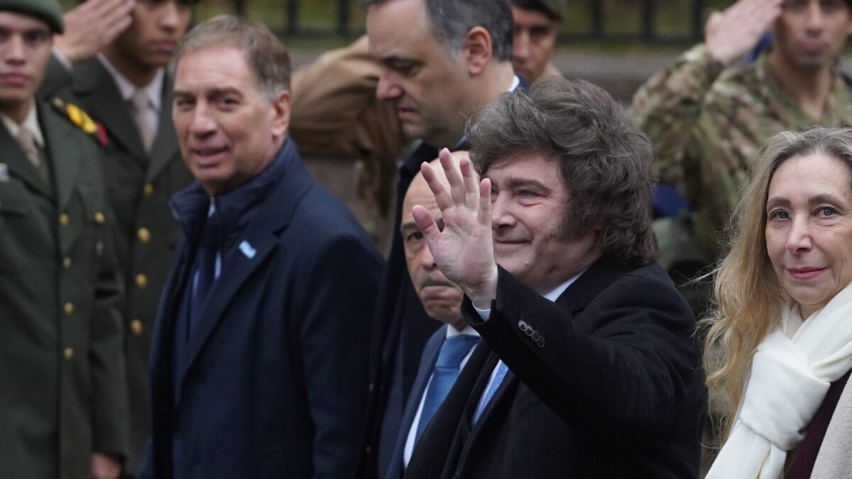 Hermanos Milei confrontaron y sacudieron al Gobierno tras una emboscada política