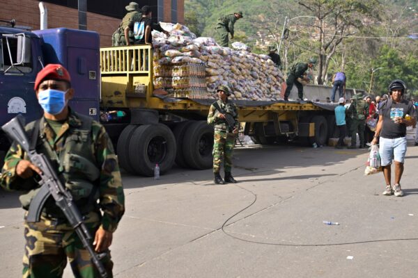 Venezuela: Solidaridad ciudadana choca con obstáculos del régimen tras terremotos