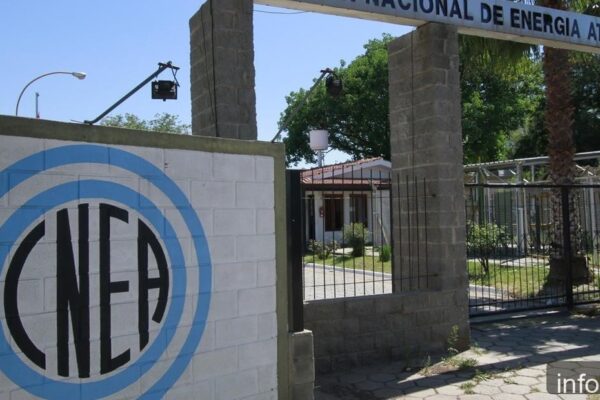 Ajuste en el sector público: CNEA despidió a 100 trabajadores