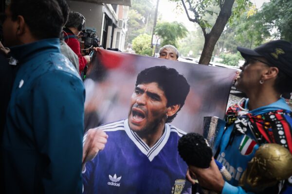 Enfermera alertó a Cosachov sobre exaltación de Maradona