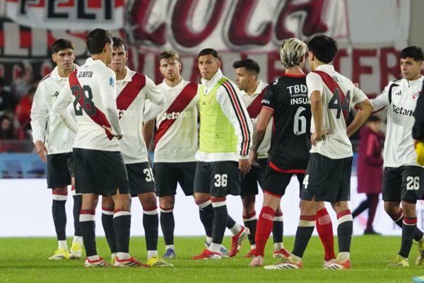 River pierde en el Monumental tras histórica victoria de Barracas