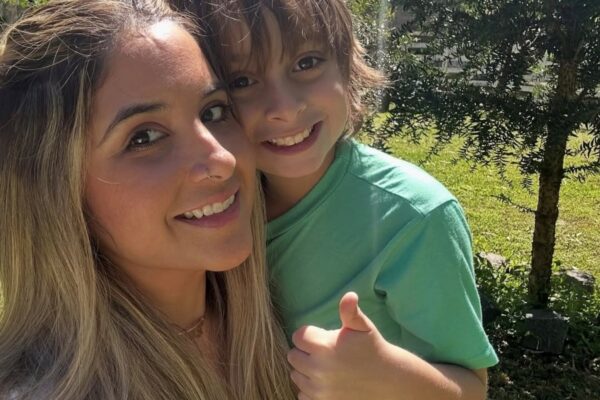 Madre de Lucas Gámez entró al edificio derrumbado para buscar a su hijo