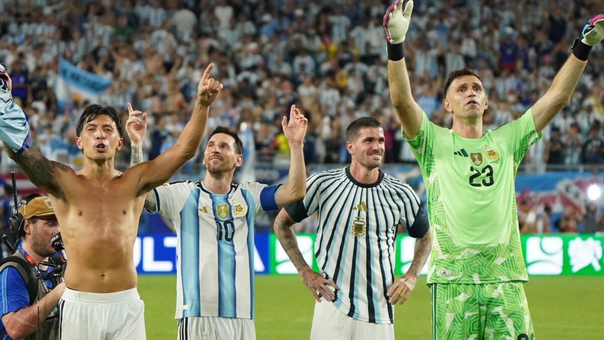 Martínez y De Paul, claves del presente y futuro de la Selección
