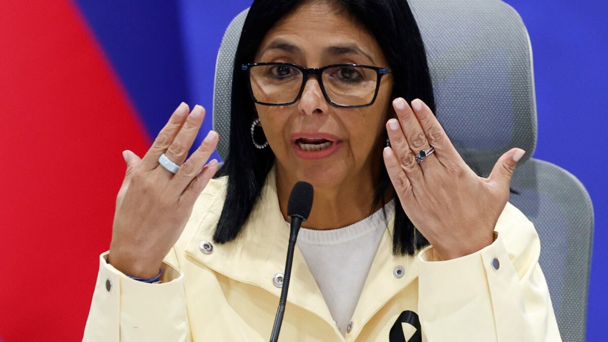 Chavismo y oposición venezolana acuerdan elecciones para fortalecer democracia