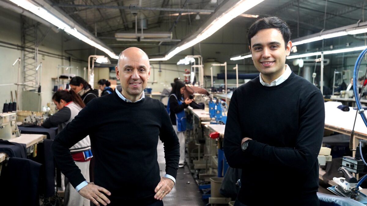 Una pyme textil de La Paternal apuesta por lujo accesible con sistema Toyota