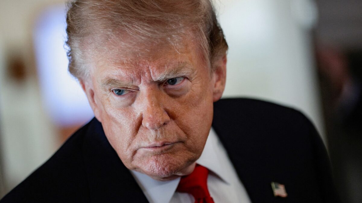 Trump propone negociación con Irán tras pausa en ataques