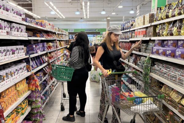 Más del 85% de ventas en supermercados depende de descuentos, pero ahora buscan reducir promociones