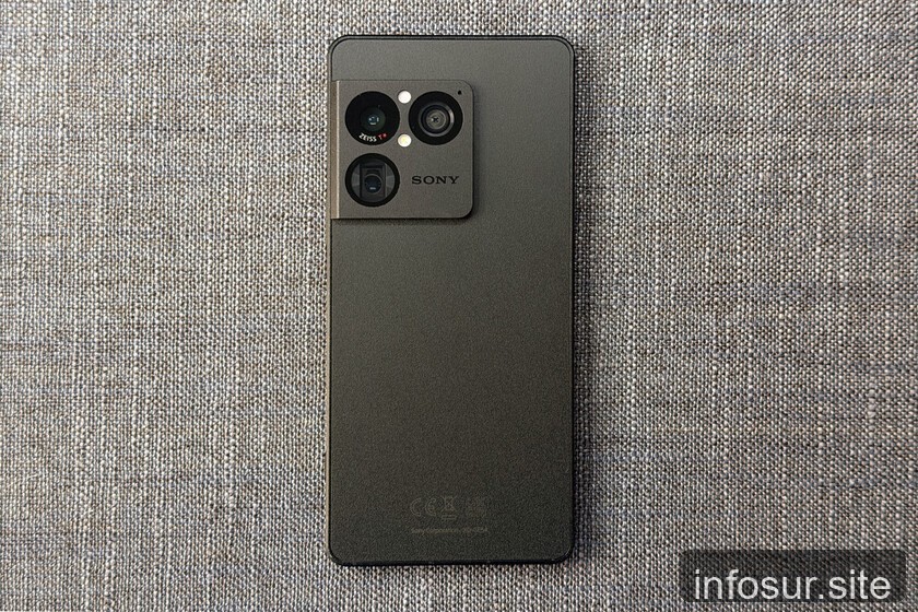 Sony Xperia 1 VIII: el teléfono que defiende el pasado en la era de los smartphones