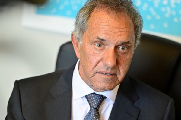 Banda armada con máscaras de payaso intentó acceder a la mansión de Scioli
