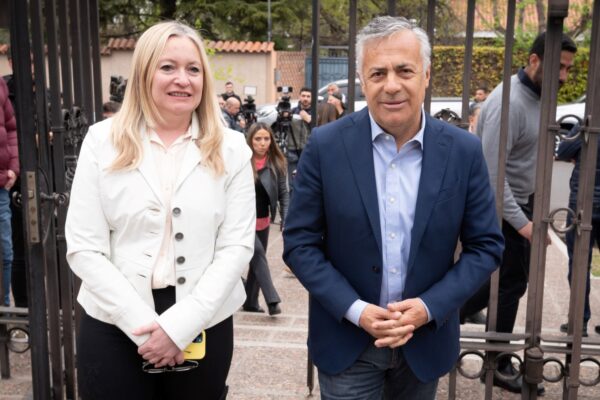 Vicegobernadora de Mendoza insiste en que equipo francés podría ser "africano"