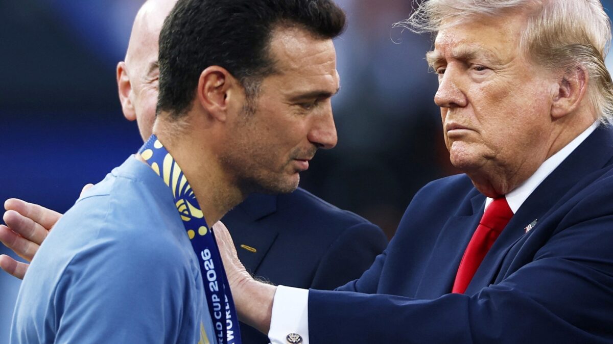 Scaloni pide disculpas tras derrota en Mundial 2026