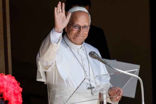 Papa León XIV alerta sobre la carrera armamentista y la urgencia de la paz