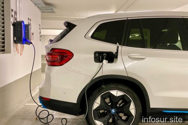 Baterías de coches eléctricos duran más de lo pensado, según estudio reciente
