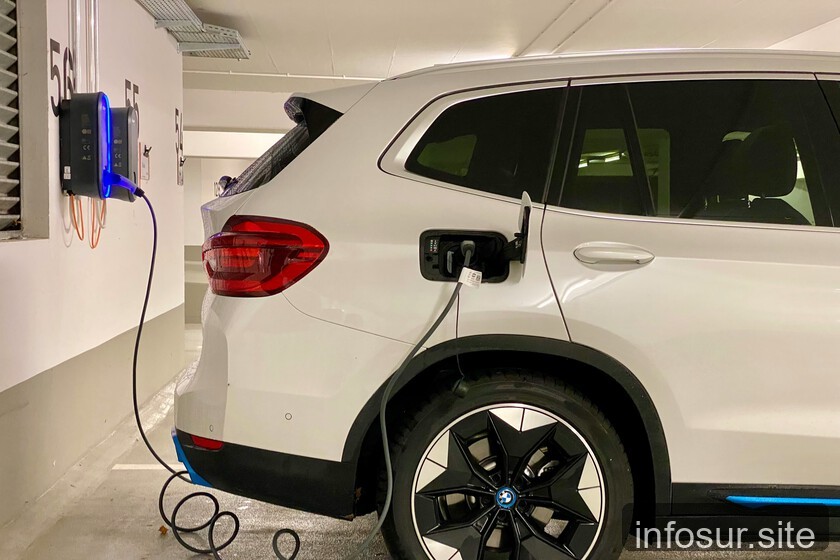 Baterías de coches eléctricos duran más de lo pensado, según estudio reciente