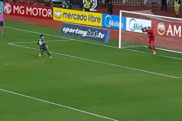 Aranda falló el penal que pudo decidir la Copa Sudamericana de Boca