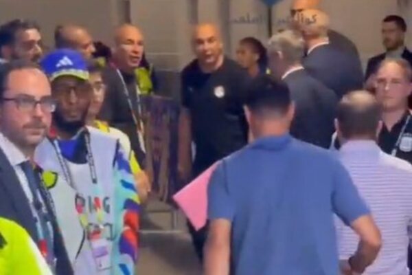 Hossam Hassan explota tras la eliminación de Egipto en el Mundial