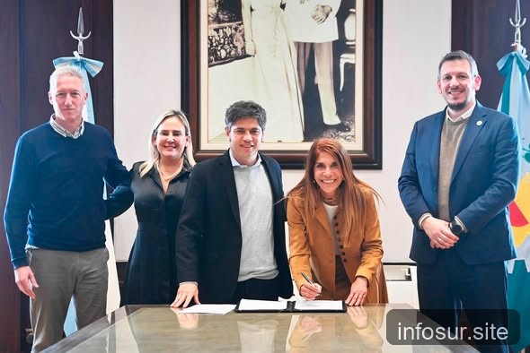 Kicillof y Sierra firmaron pacto para equipar servicios locales con recursos provinciales