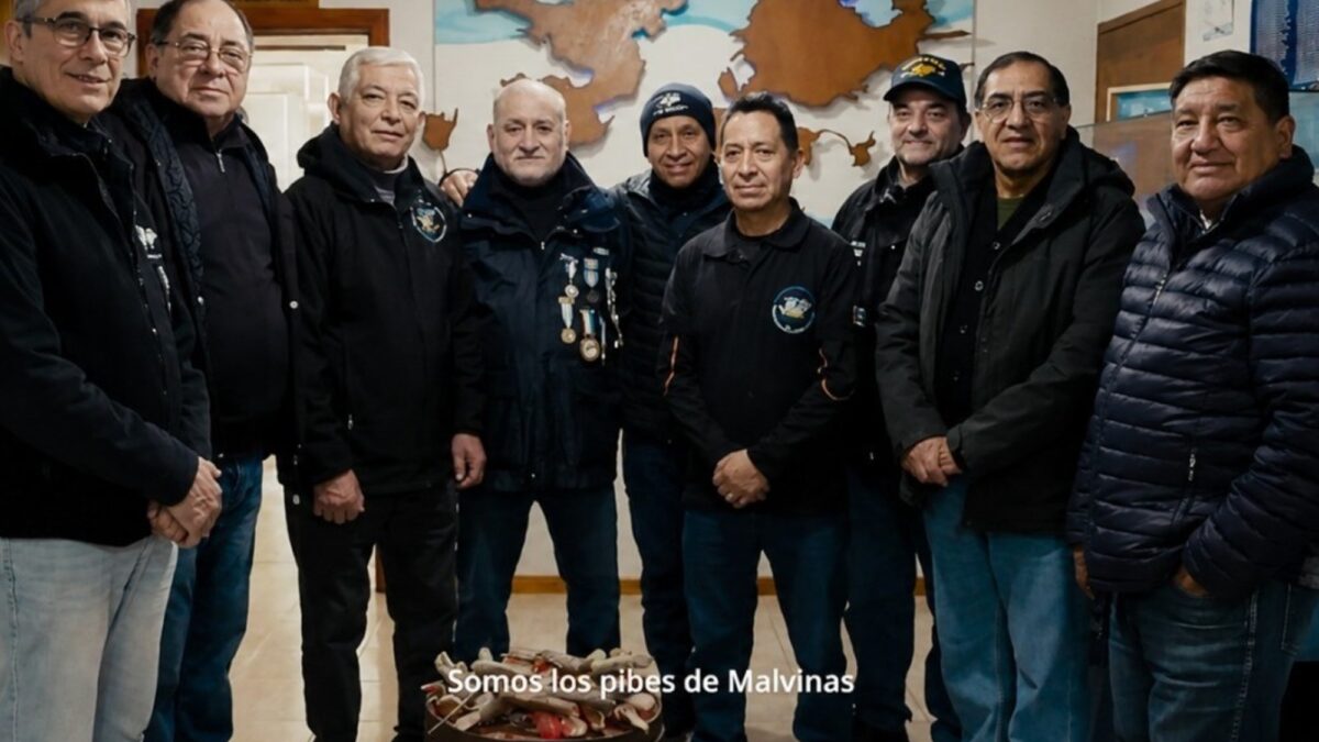 Nahuel Molina confirmó que su camiseta será donada al Museo de la guerra en Río Grande