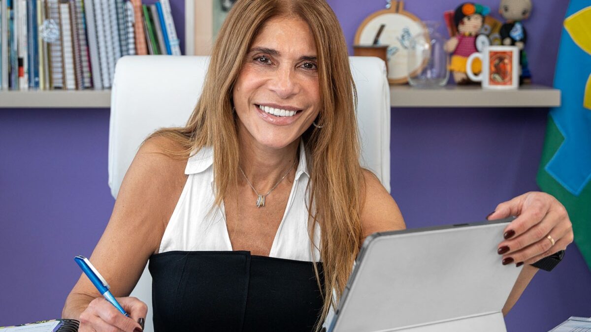 Magdalena Sierra asume como intendenta de Avellaneda tras renuncia de Ferraresi