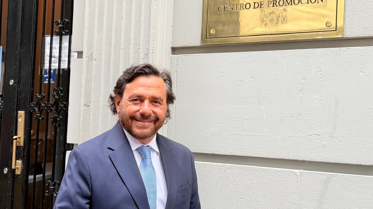 Nueva encuesta: 10 gobernadores locales enfrentan más rechazo que apoyo
