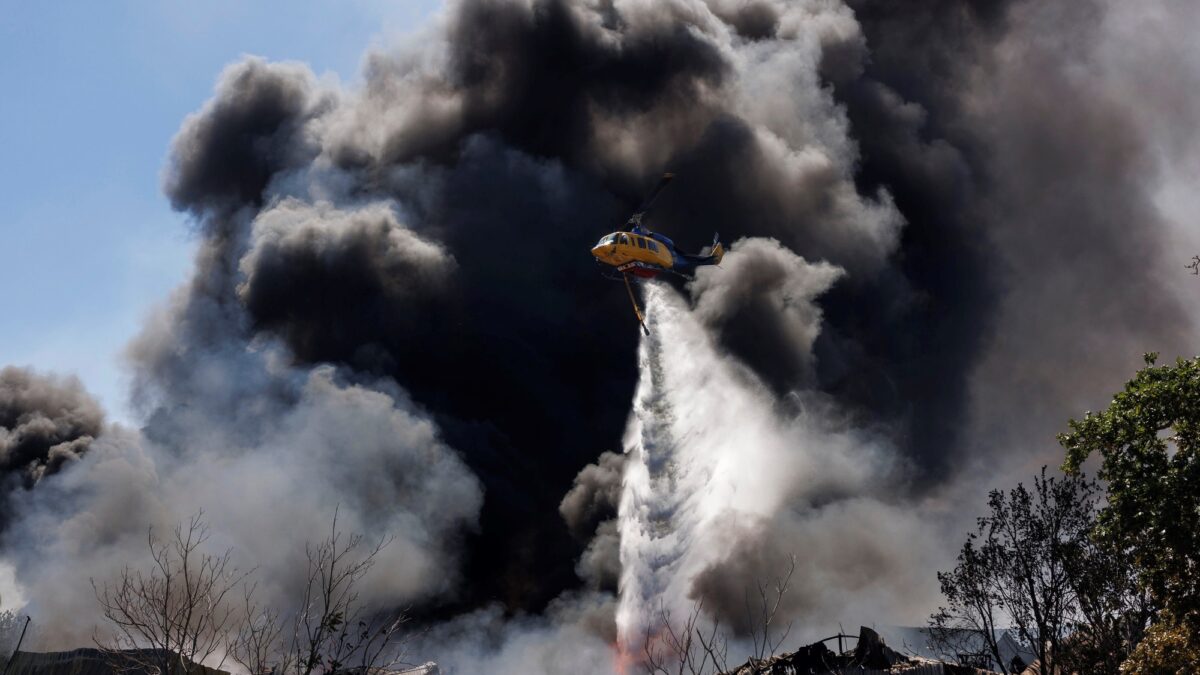 Incendios forestales destruyen bosques en Europa, arrasan 19.000 hectáreas
