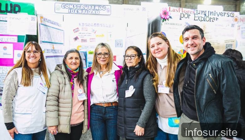 Más de 500 estudiantes participaron en la Feria Distrital ACTE