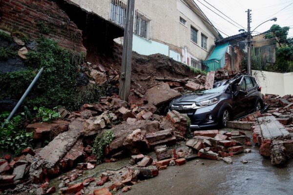 Temporal devastador azota Chile: ya son cuatro los muertos y hay alerta roja en Valparaíso