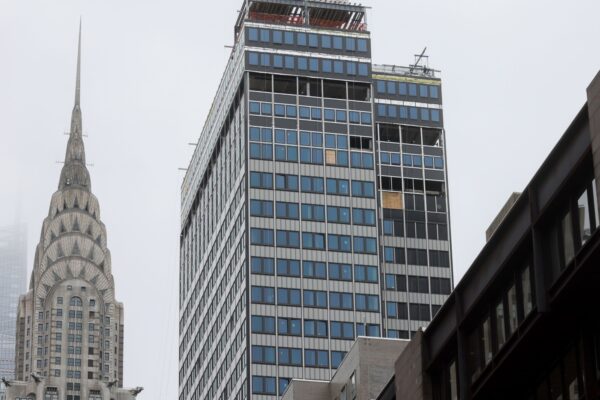 Rascacielos de Manhattan estabilizado tras crisis de derrumbe