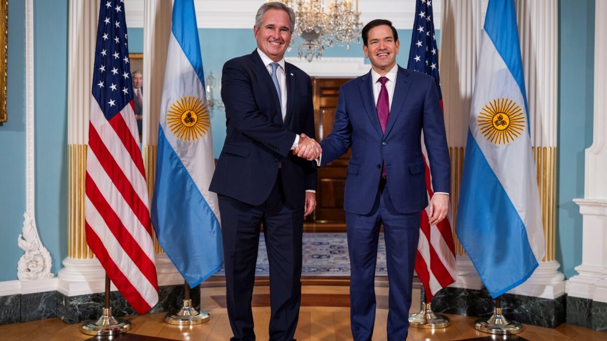 Canciller Quirno viaja a Washington para reunión sobre «terrorismo transnacional de izquierda»