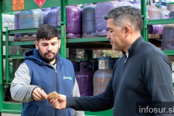Barrio San Norberto: gobierno ofrece garrafas a bajo costo
