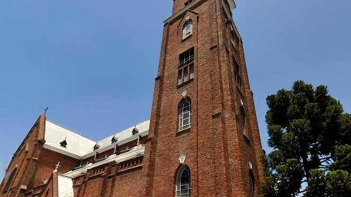 La Iglesia busca justicia tras medio siglo de la masacre de Belgrano
