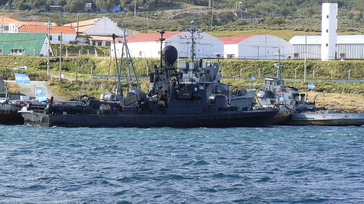 El Gobierno avanza en la venta de tierras estratégicas de la Armada en Ushuaia