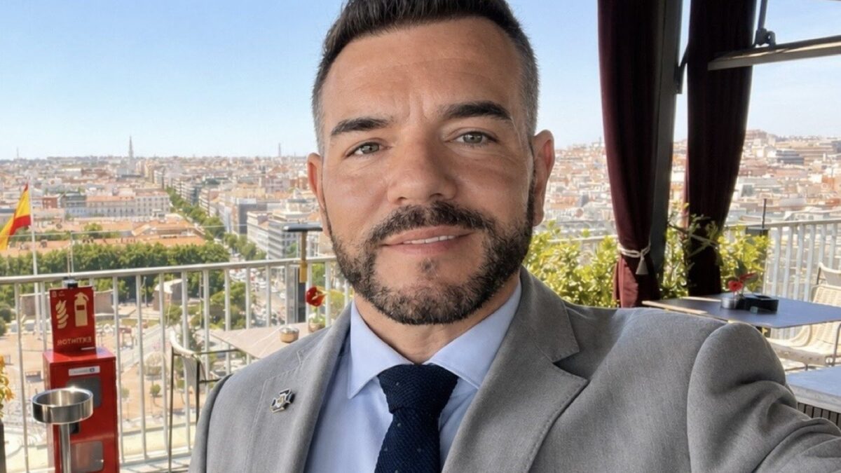Gobierno removió a Alejandro Nimo tras una disputa con el embajador en Madrid