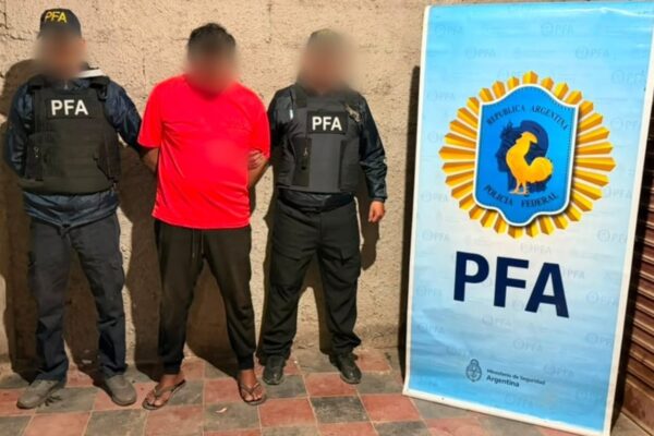 Detuvieron en Jujuy al hombre que sembró pánico con una amenaza de bomba a la Embajada de Estados Unidos