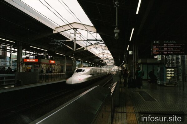 El tren hiperacelerado de Japón enfrenta retrasos de 10 años para unir Madrid y Barcelona