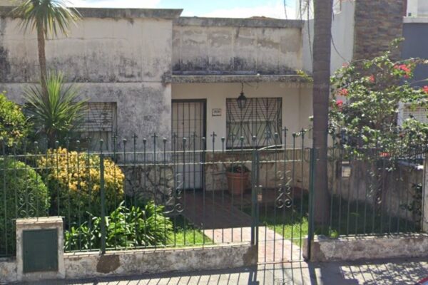 Mujer de 83 años asesinada a golpes bajo su cama en Córdoba: buscan a asesino que "se aprovechó de su confianza"