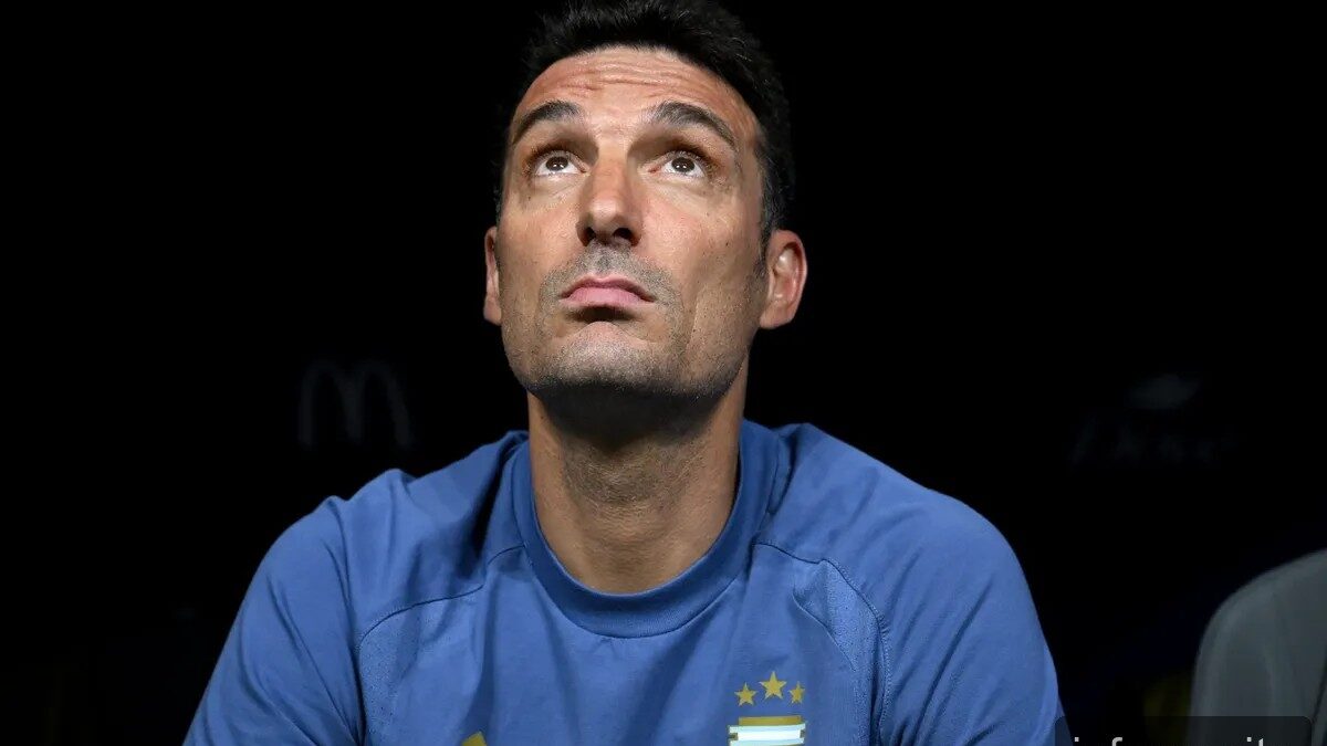 Scaloni define dos dudas en la formación de Argentina ante España