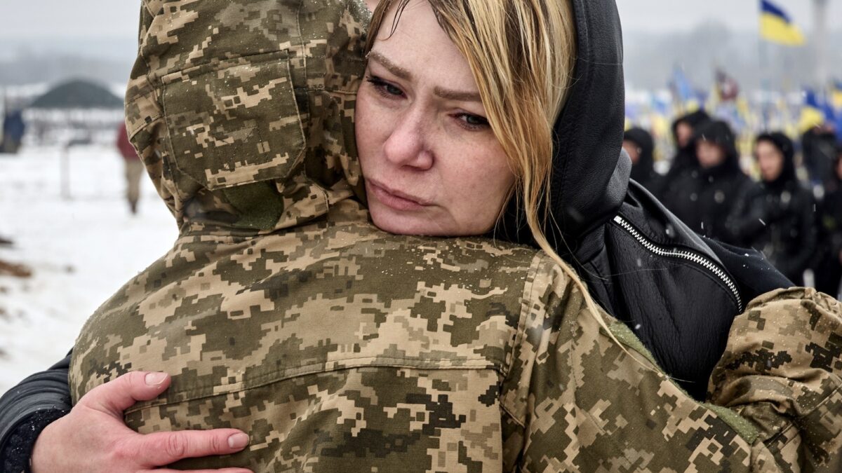 Ucrania acusa a Rusia de haber ejecutado a cientos de prisioneros de guerra