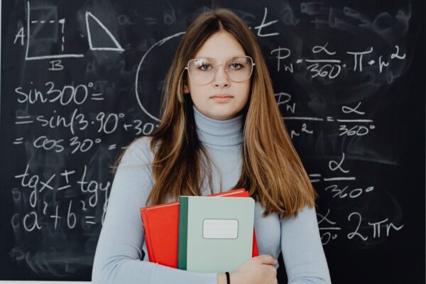 Justicia italiana respaldó decisión de colegio sobre repetición de una alumna