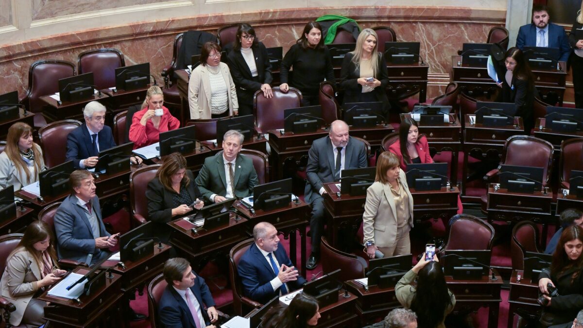 Senado avanza reforma sobre propiedad privada en sesión clave