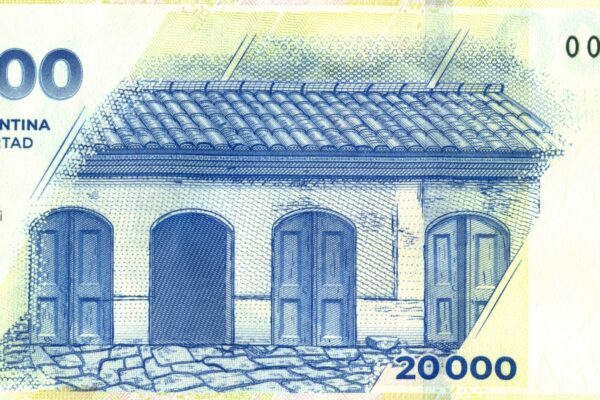 Gobierno importa billetes de $20.000 de China para aguinaldo 2027