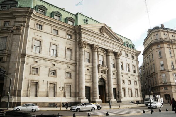 Banco Nación refinanció 62 mil deudas por más de 310 mil millones
