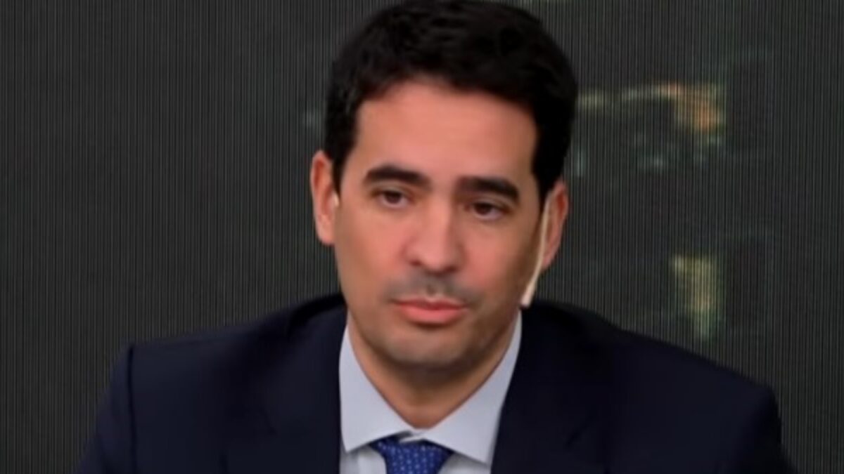 El gobierno reorienta su comunicación: entre la esencia de Milei y la moderación de Santilli